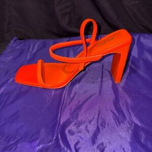 Women's Bold Orange Widened Heel